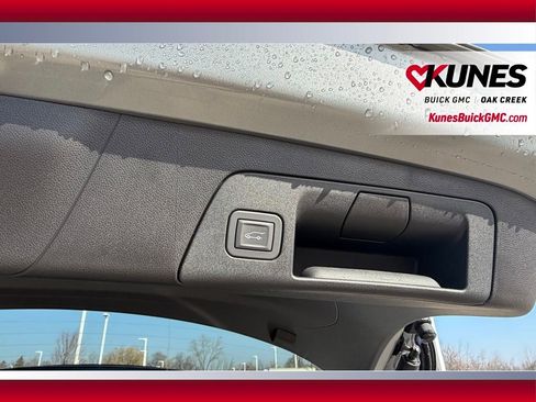 New 2026 Buick Envision Sport Touring image 4