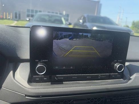 Used 2023 Honda Accord LX image 13
