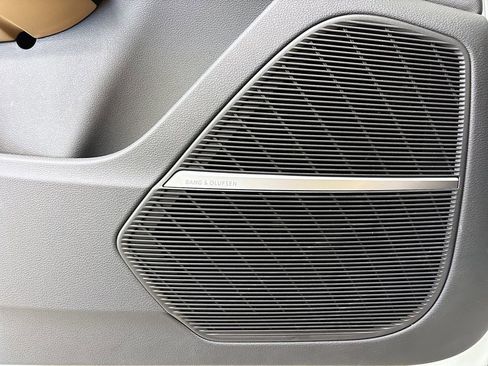 Certified 2025 Audi Q7 2.0T Premium Plus w/ Premium Plus Package image 21