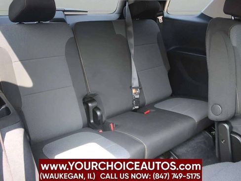 Used 2020 Chevrolet Traverse LT w/ Driver Confidence II Package AWD/4WD image 23