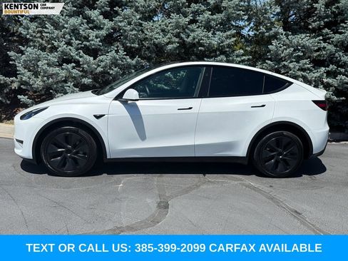 Used 2024 Tesla Model Y Long Range AWD/4WD image 4