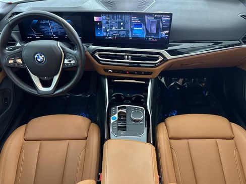 Used 2023 BMW i4 eDrive40 w/ Premium Package RWD image 16