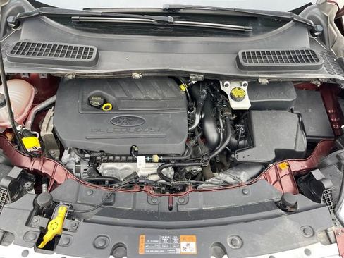 Used 2018 Ford Escape SE image 17