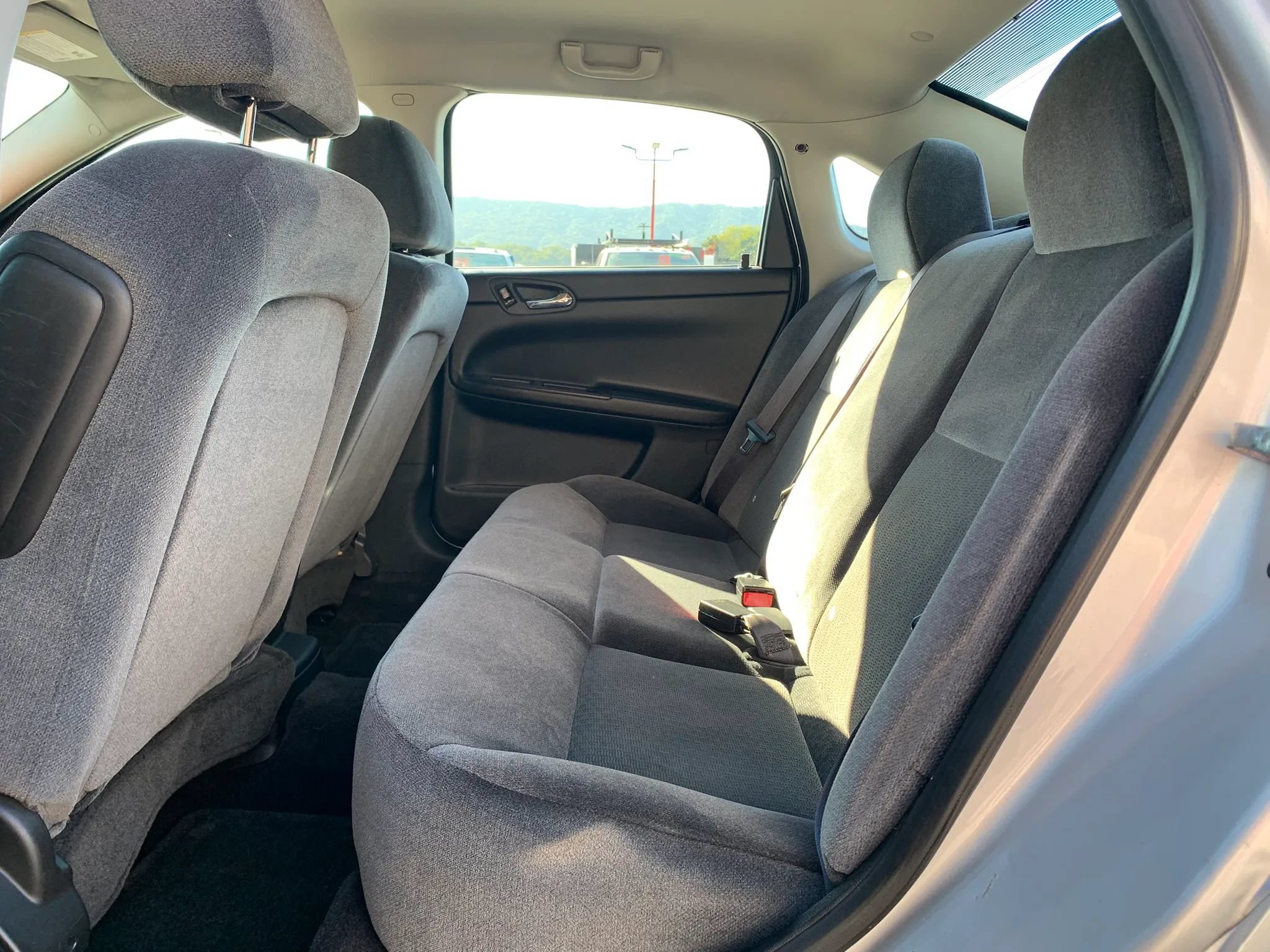 Used 2015 Chevrolet Impala Limited LS FWD image 22