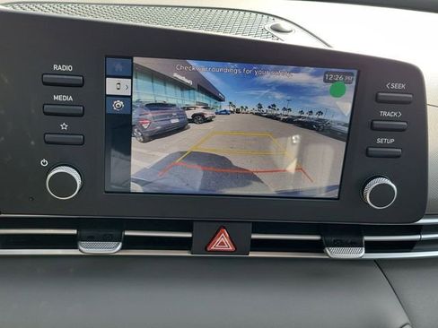 New 2026 Hyundai Elantra SE image 12