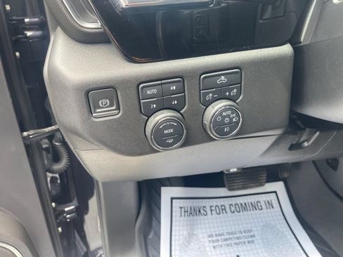 Used 2022 Chevrolet Silverado 1500 RST AWD/4WD image 18