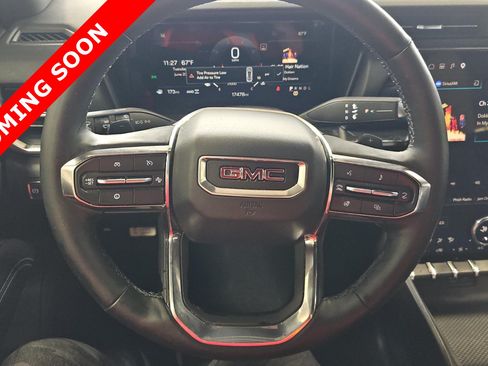 Used 2025 GMC Terrain Elevation AWD/4WD image 6