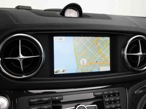 Used 2014 Mercedes-Benz SL 550 image 26
