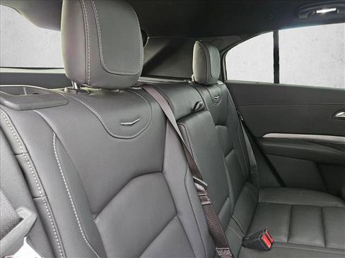 Used 2025 Cadillac XT4 Premium Luxury AWD/4WD image 19
