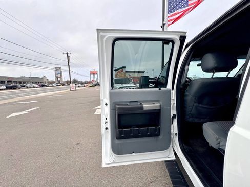 Used 2015 Ford F250 XLT image 21
