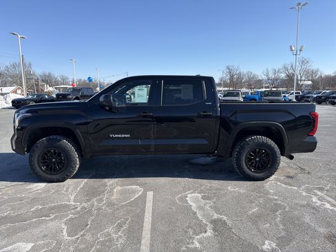 Used 2025 Toyota Tundra SR5 image 38
