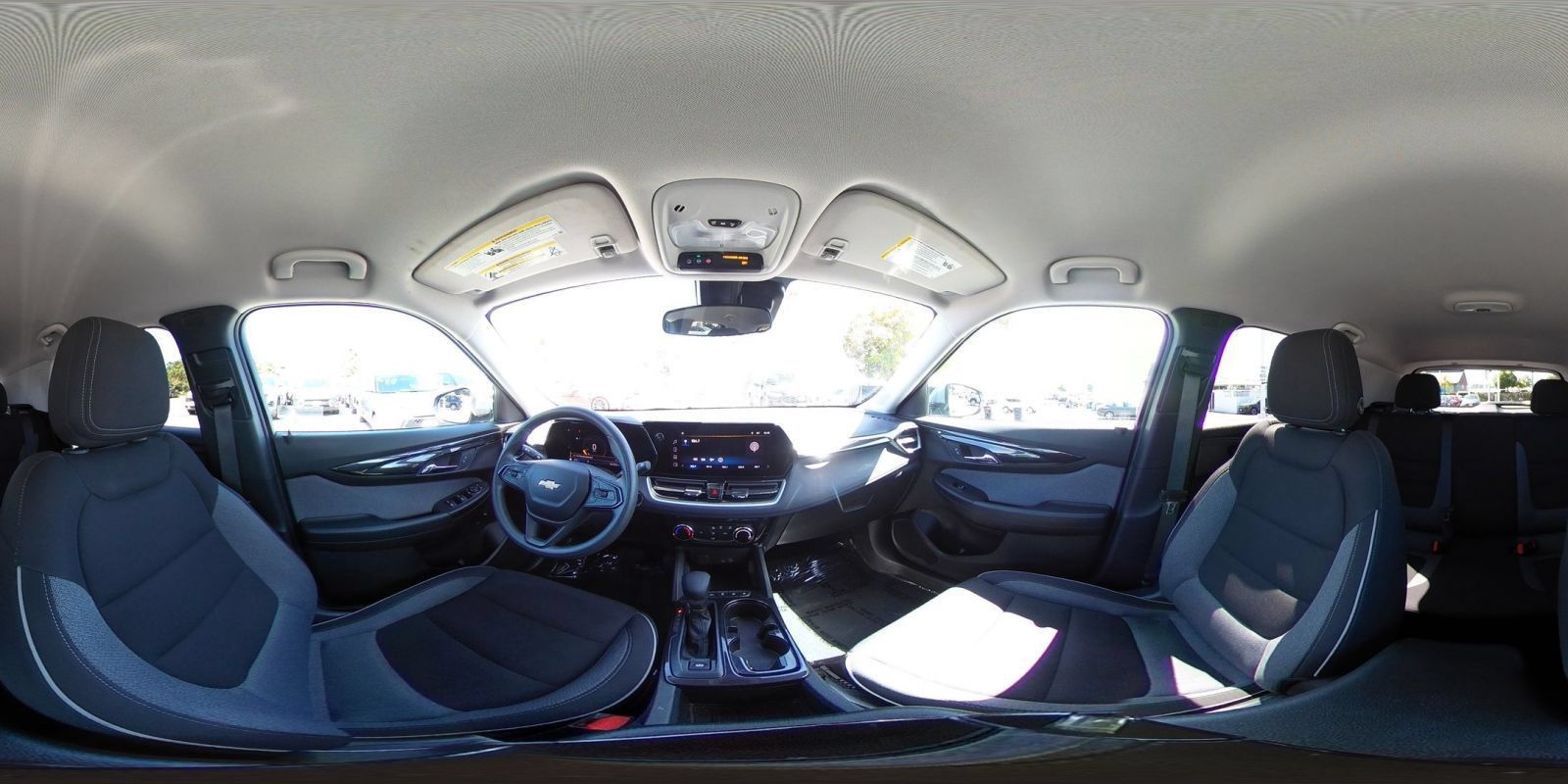 Used 2025 Chevrolet TrailBlazer LT FWD image 42