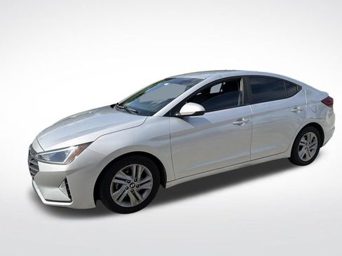 Used 2019 Hyundai Elantra SEL FWD image 3
