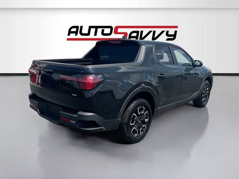 Used 2024 Hyundai Santa Cruz SEL AWD/4WD image 7