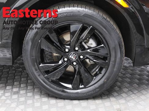 Used 2024 Buick Encore GX Sport Touring AWD/4WD image 31