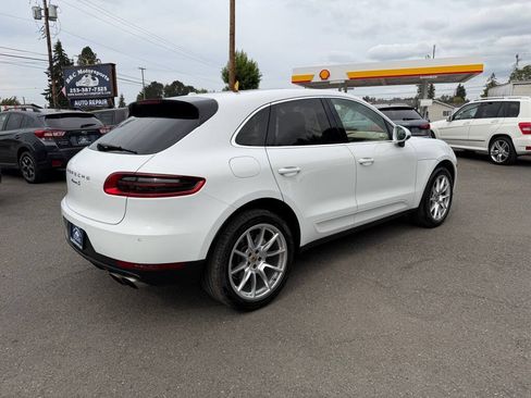 Used 2015 Porsche Macan S AWD/4WD image 10