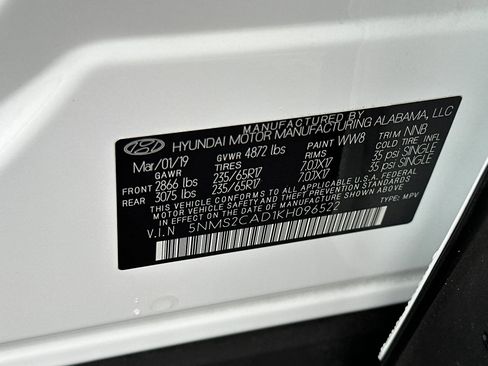 Used 2019 Hyundai Santa Fe SE image 32