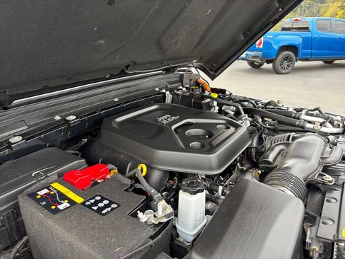 Used 2021 Jeep Wrangler Unlimited Sahara AWD/4WD image 14