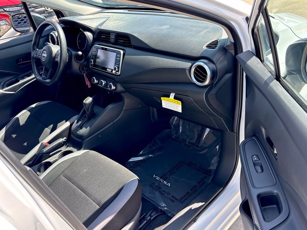 Used 2025 Nissan Versa S w/ Trunk Package FWD image 24