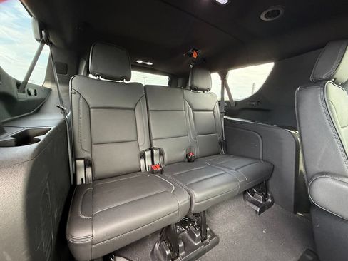 Used 2022 GMC Yukon XL Denali AWD/4WD image 28