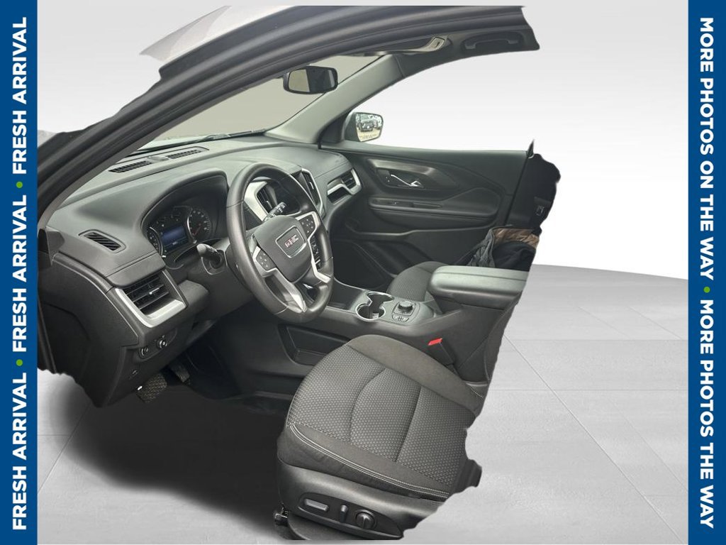 Used 2024 GMC Terrain SLE w/ Driver Convenience Package AWD/4WD image 1
