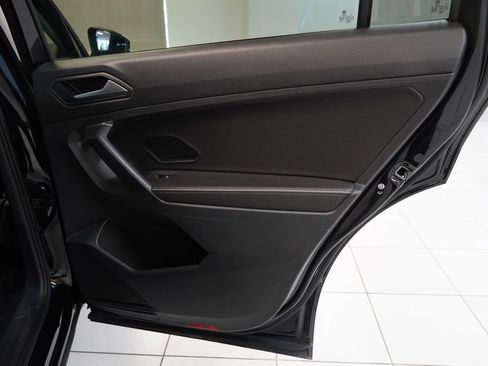 Used 2023 Volkswagen Tiguan S image 29