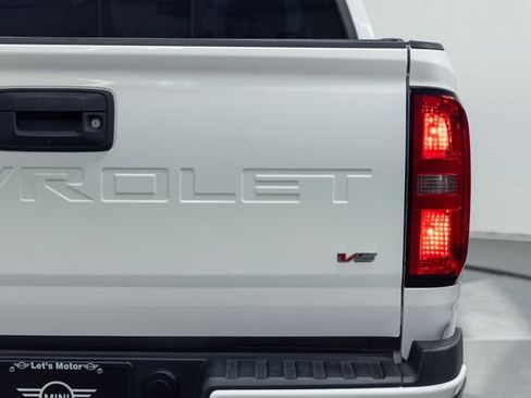 Used 2022 Chevrolet Colorado LT w/ Safety Package AWD/4WD image 8