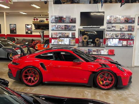 Used 2025 Porsche 911 GT3 RS RWD image 5