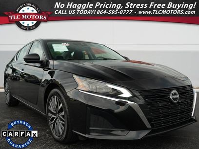 Used 2025 Nissan Altima 2.5 SV