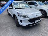 Used 2020 Ford Escape SE image 4