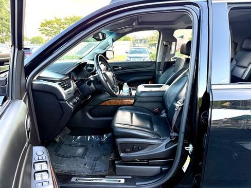 Used 2016 Chevrolet Tahoe LTZ AWD/4WD image 6