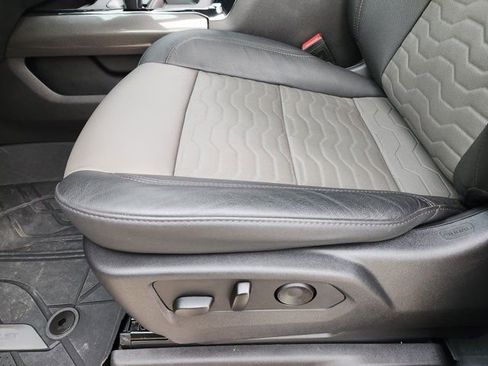 Used 2023 Chevrolet Silverado 1500 ZR2 w/ Technology Package image 26