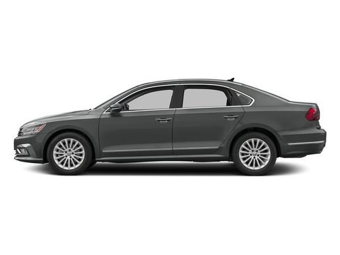 Used 2016 Volkswagen Passat 1.8T SEL Premium FWD image 3