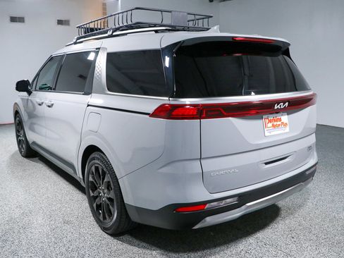 Used 2024 Kia Carnival SX Prestige FWD image 9
