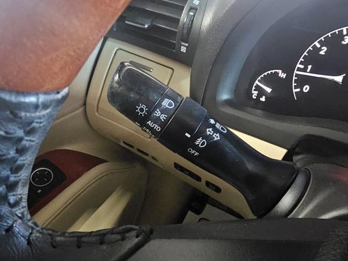 Used 2012 Lexus RX 350 2WD image 40