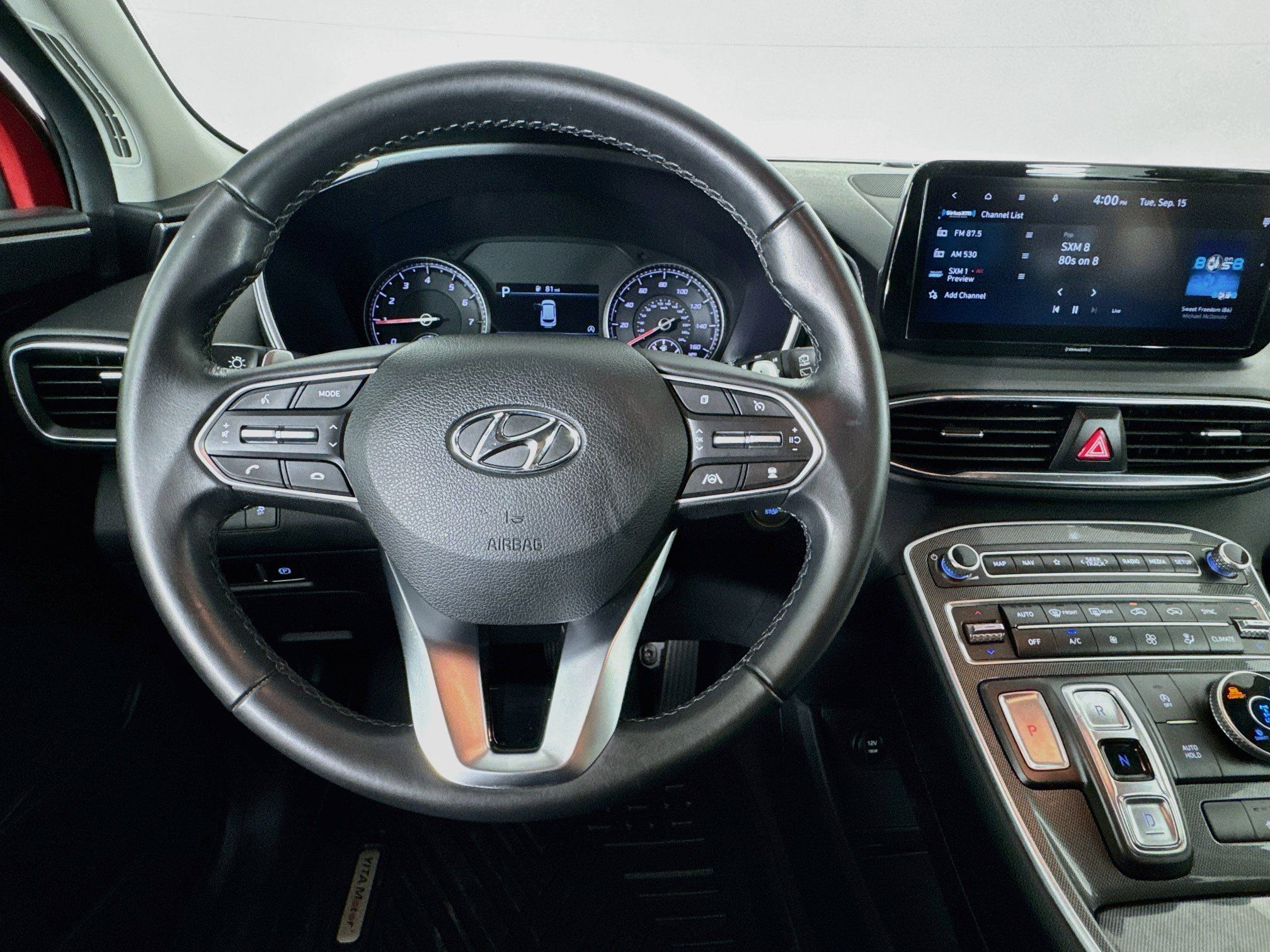 Used 2023 Hyundai Santa Fe SEL AWD/4WD image 10