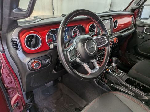 Used 2022 Jeep Gladiator Rubicon w/ Trailer Tow Package AWD/4WD image 18
