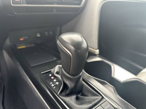 Certified 2025 Toyota Camry SE w/ Convenience Package FWD image 17