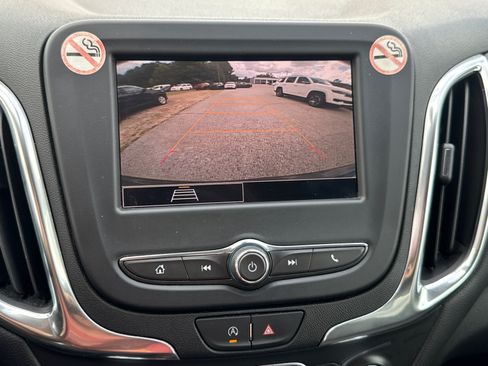 Used 2024 Chevrolet Equinox LT AWD/4WD image 24