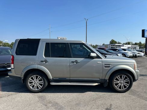Used 2011 Land Rover LR4 HSE LUX image 5