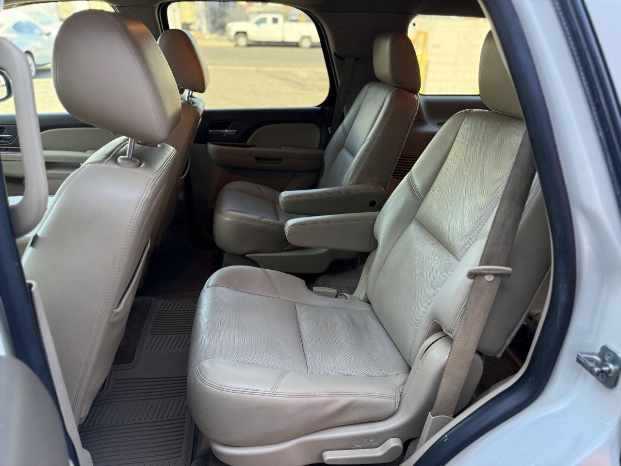 Used 2013 Chevrolet Tahoe LTZ AWD/4WD image 14