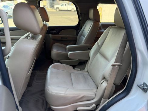 Used 2013 Chevrolet Tahoe LTZ AWD/4WD image 14