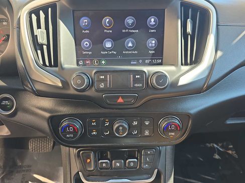 Used 2020 GMC Terrain SLT w/ Preferred Package image 17