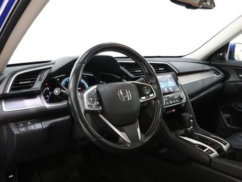 Used 2017 Honda Civic Touring image 15