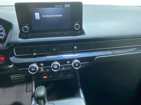 Used 2023 Honda Civic Sport image 16