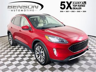 Used 2022 Ford Escape Titanium w/ Class II Trailer Tow Package video 1