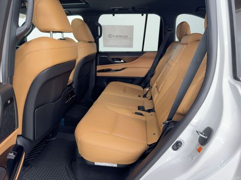 New 2026 Lexus LX 700h Luxury image 13