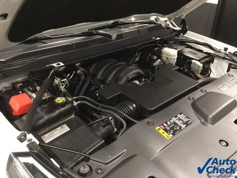 Used 2019 GMC Yukon Denali image 42