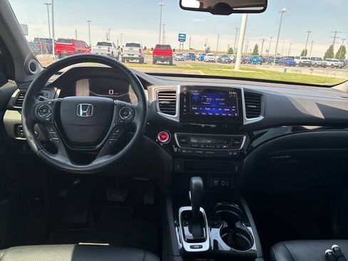 Certified 2018 Honda Ridgeline RTL-E image 12
