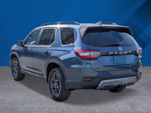 New 2026 Honda Pilot TrailSport image 6